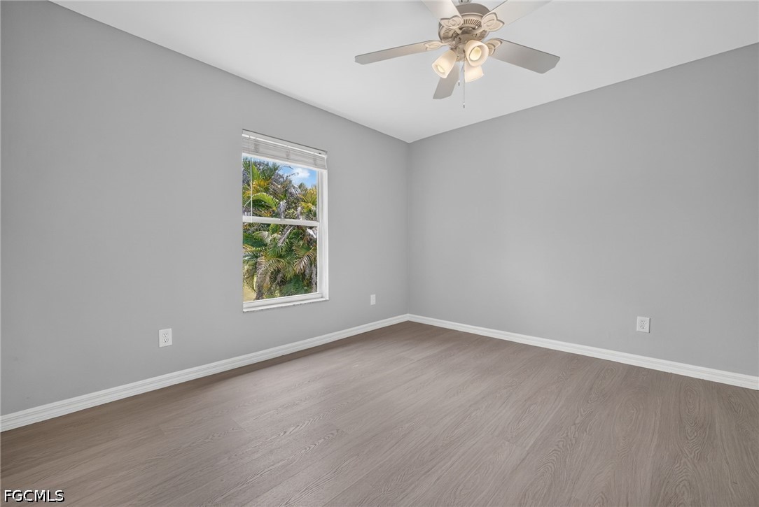 3 Bed SingleFamilyResidence for Sale in Lehigh Acres, photo 25