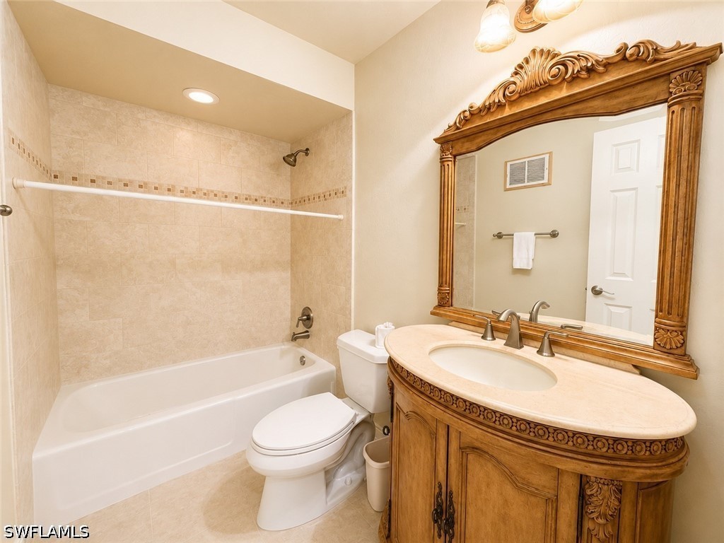 2 Bed Condominium for Sale in Catalina, photo 25