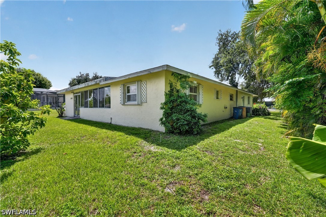 3 Bed Waterfront Home for Sale in Fort Myers, photo 25