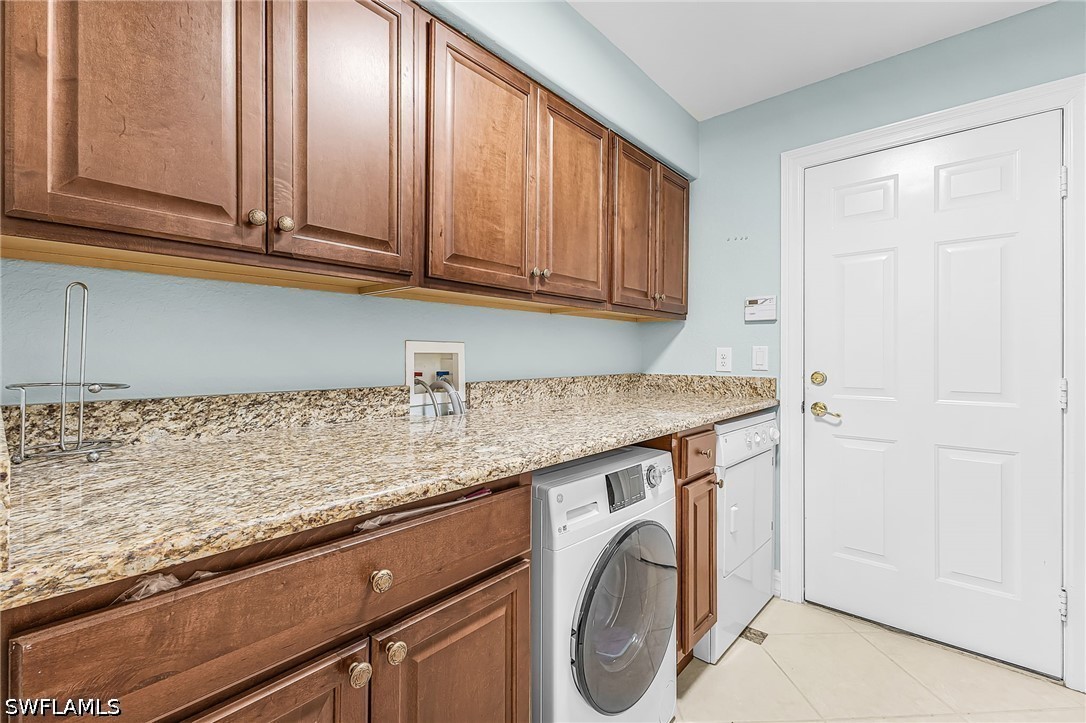 3 Bed Waterfront Home for Sale in Naples, photo 25