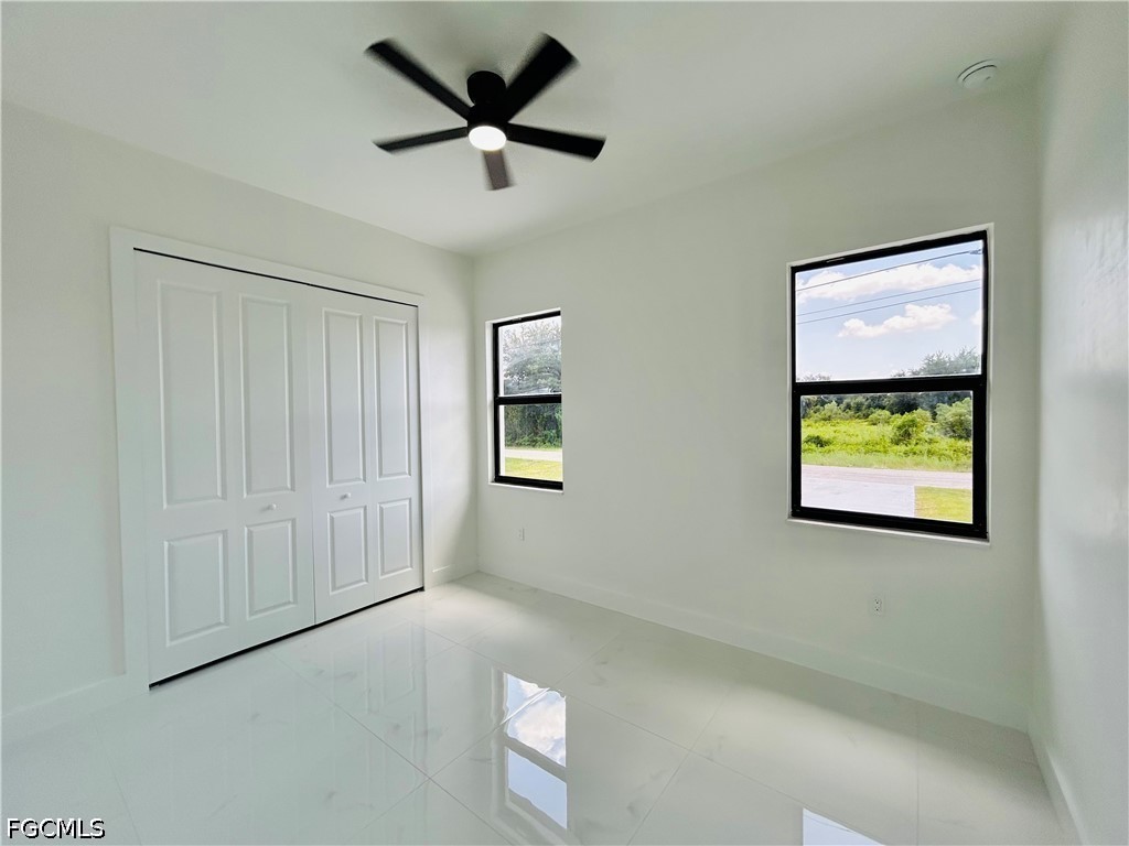 4 Bed SingleFamilyResidence for Sale in Lehigh Acres, photo 25