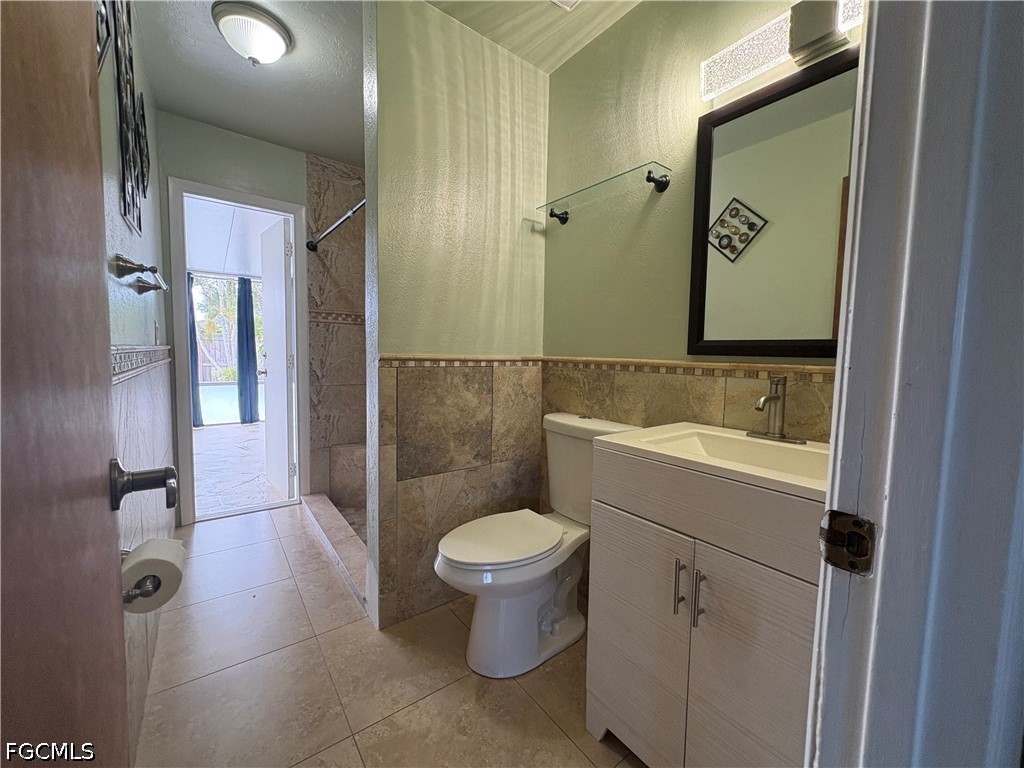 3 Bed Pool Home for Sale in Not Applicable, photo 25