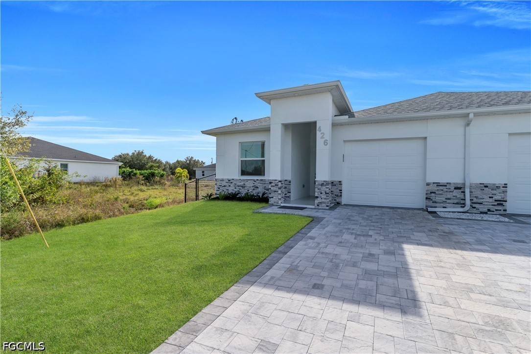 6 Bed Duplex for Sale in Lehigh Acres, photo 25