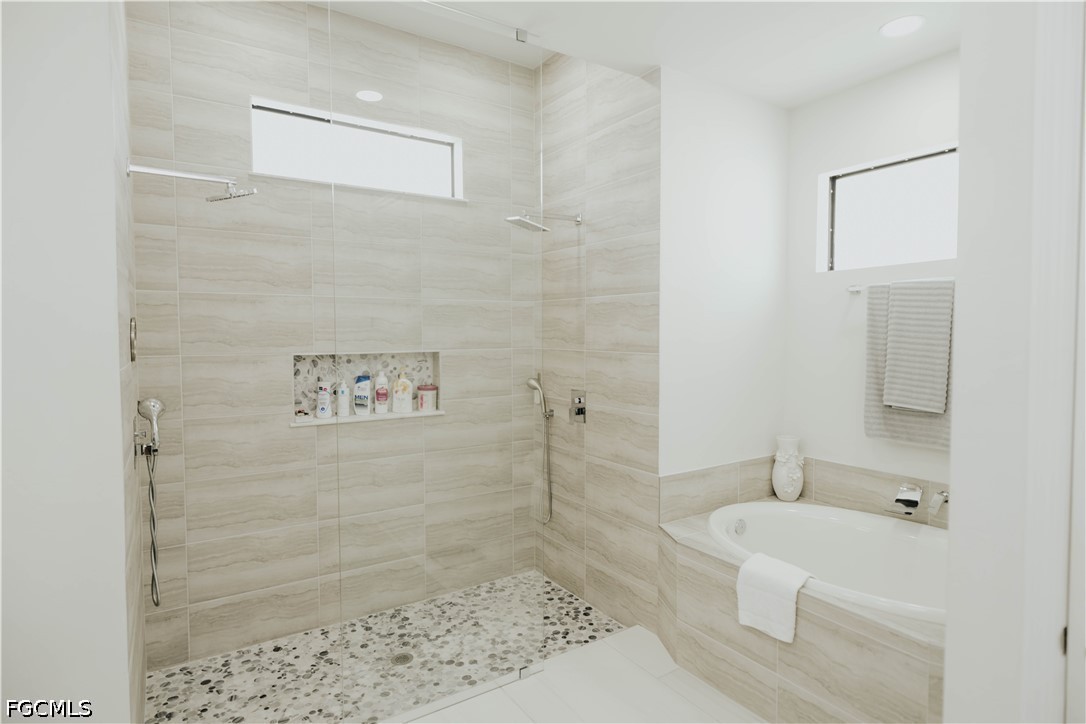 3 Bed Pool Home for Sale in Lehigh Acres, photo 25