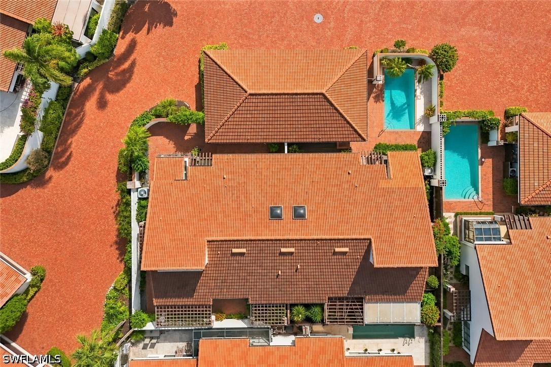2 Bed Pool Home for Sale in Bay Villas, photo 25