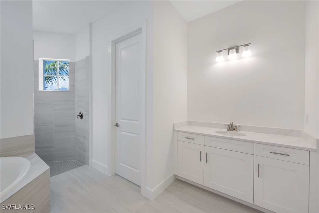 4 Bed Pool Home for Sale in Wildblue, photo 26