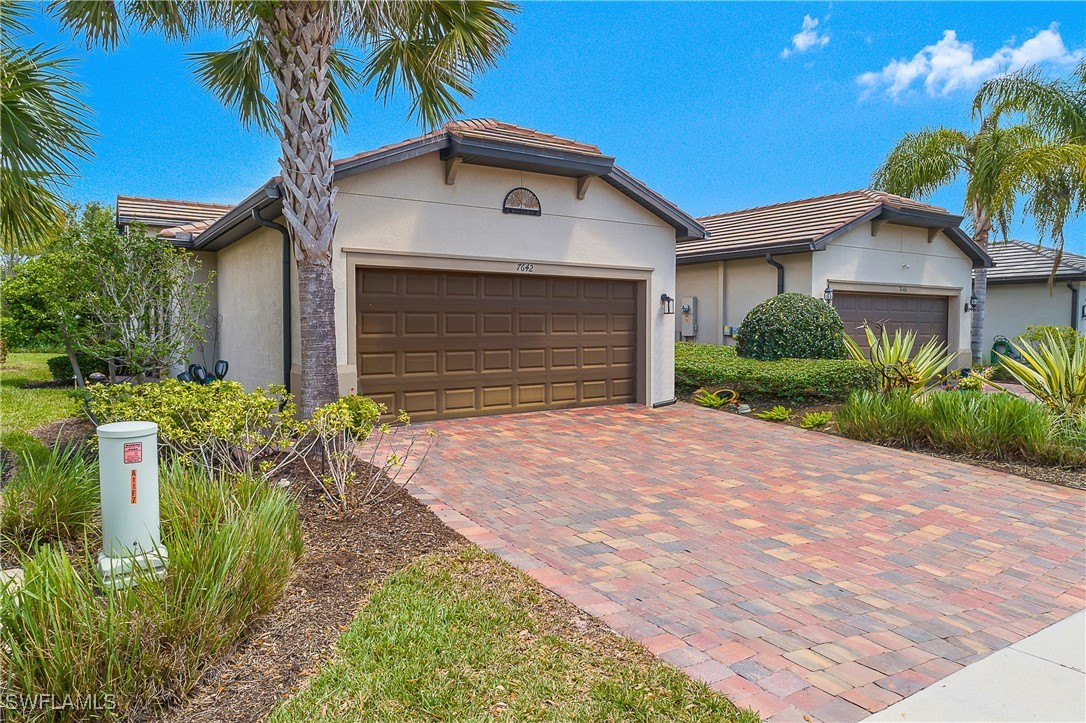 2 Bed Attached for Sale in Winding Cypress, FL, $499,900 — photo 26