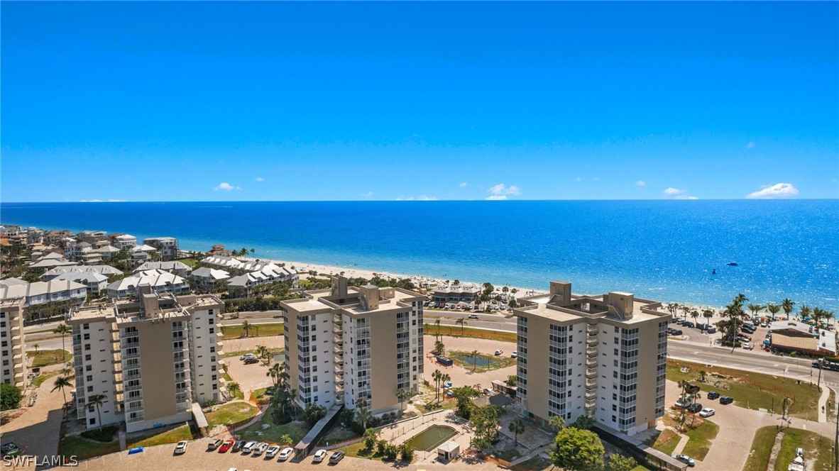 1 Bed Waterfront Home for Sale in Beach And Tennis Club, photo 26