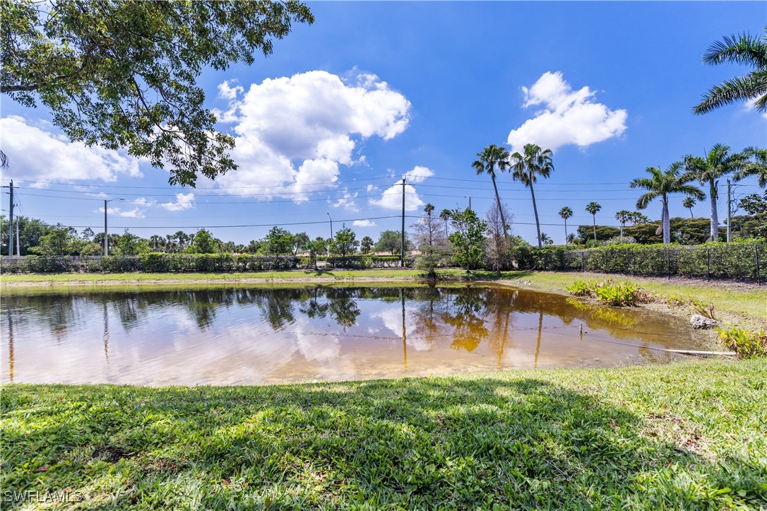 2 Bed Waterfront Home for Sale in Fort Myers, photo 26
