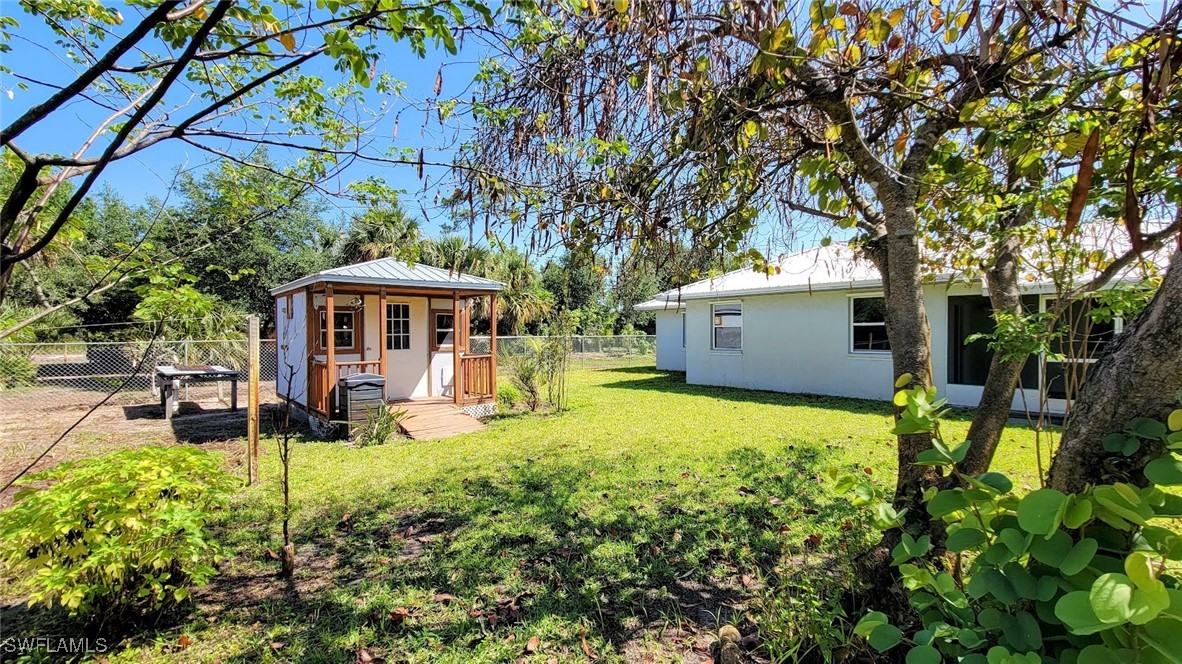 3 Bed SingleFamilyResidence for Sale in Port Labelle, FL — photo 26