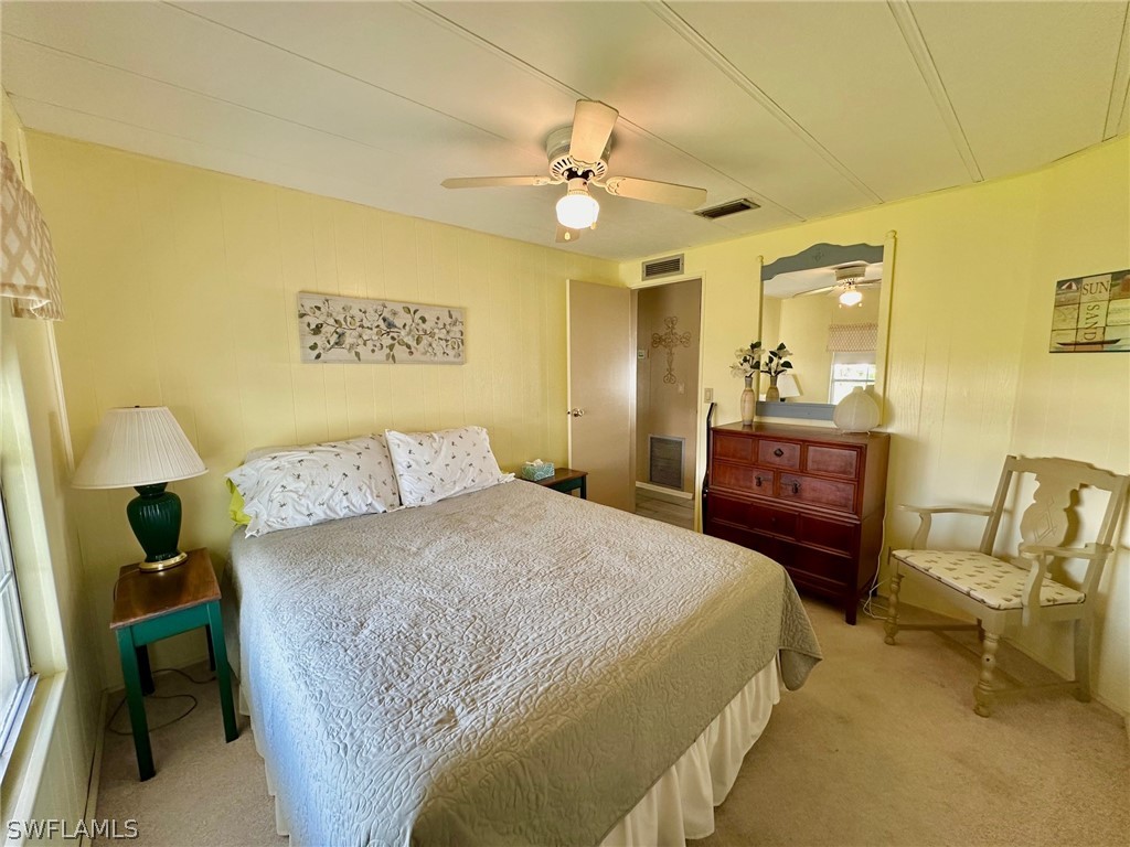 2 Bed ManufacturedHome for Sale in North Fort Myers, FL — photo 26