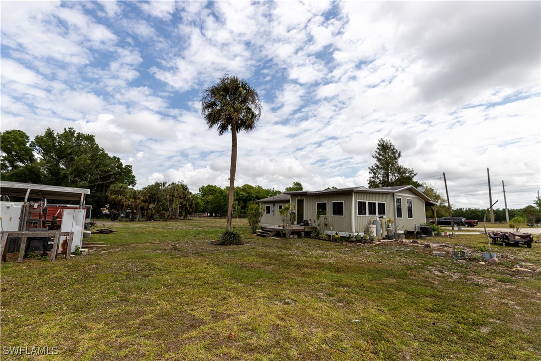 3 Bed SingleFamilyResidence for Sale in North Fort Myers, FL — photo 26