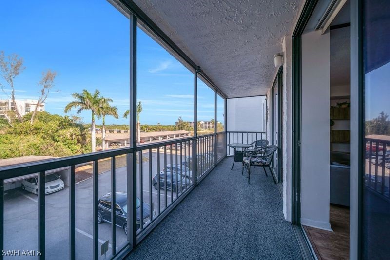 1 Bed Waterfront Home for Sale in Schooner Bay, photo 26