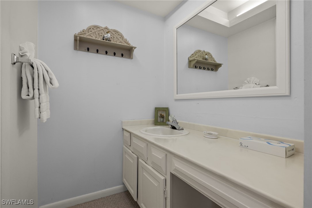 2 Bed Waterfront Home for Sale in Captiva, FL, $899,000 — photo 26