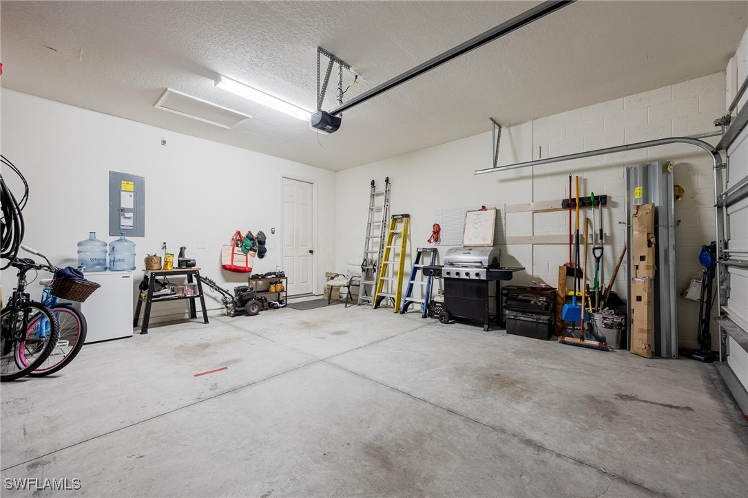 2 Bed SingleFamilyResidence for Sale in Punta Gorda, FL — photo 26
