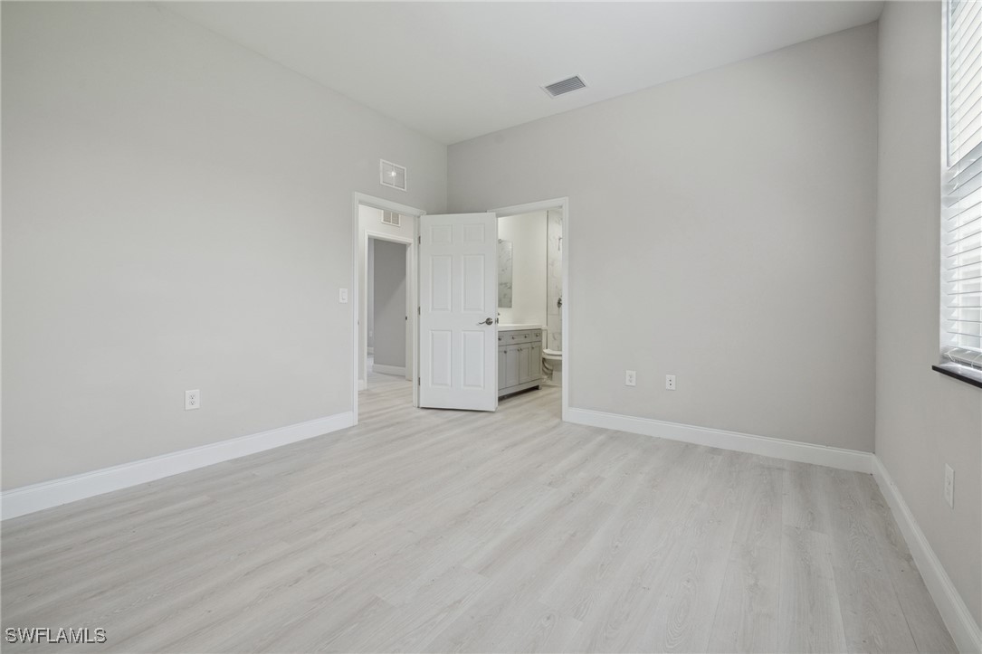 3 Bed SingleFamilyResidence for Sale in Lehigh Acres, photo 26