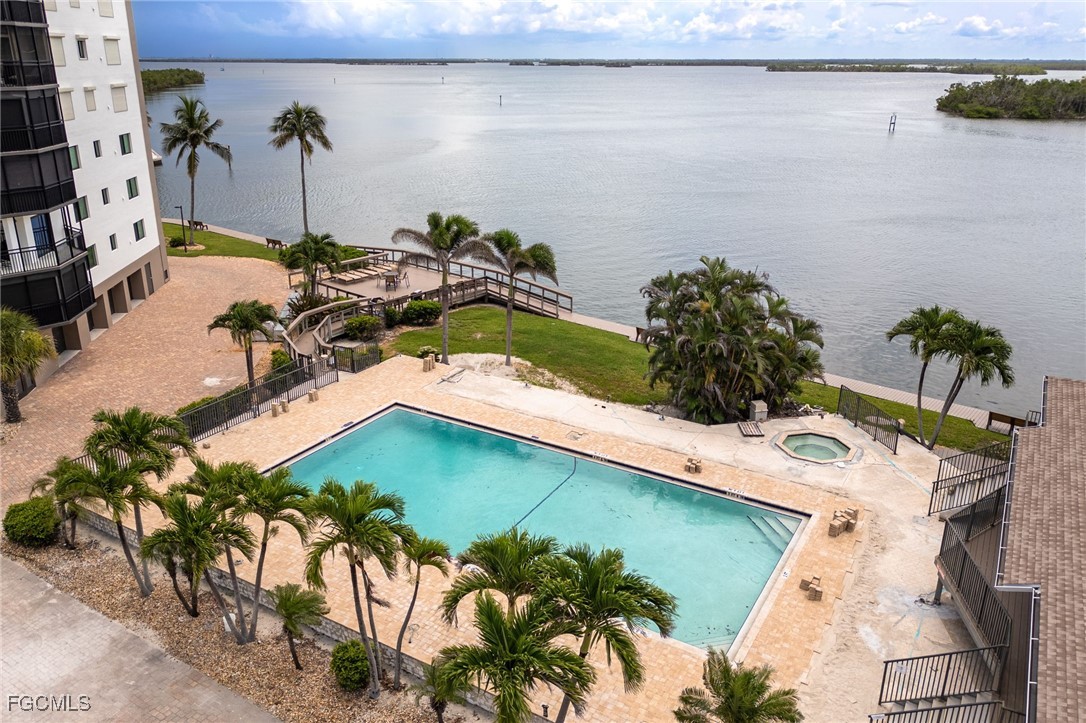 2 Bed Waterfront Home for Sale in Harbour Pointe Condo, FL — photo 26