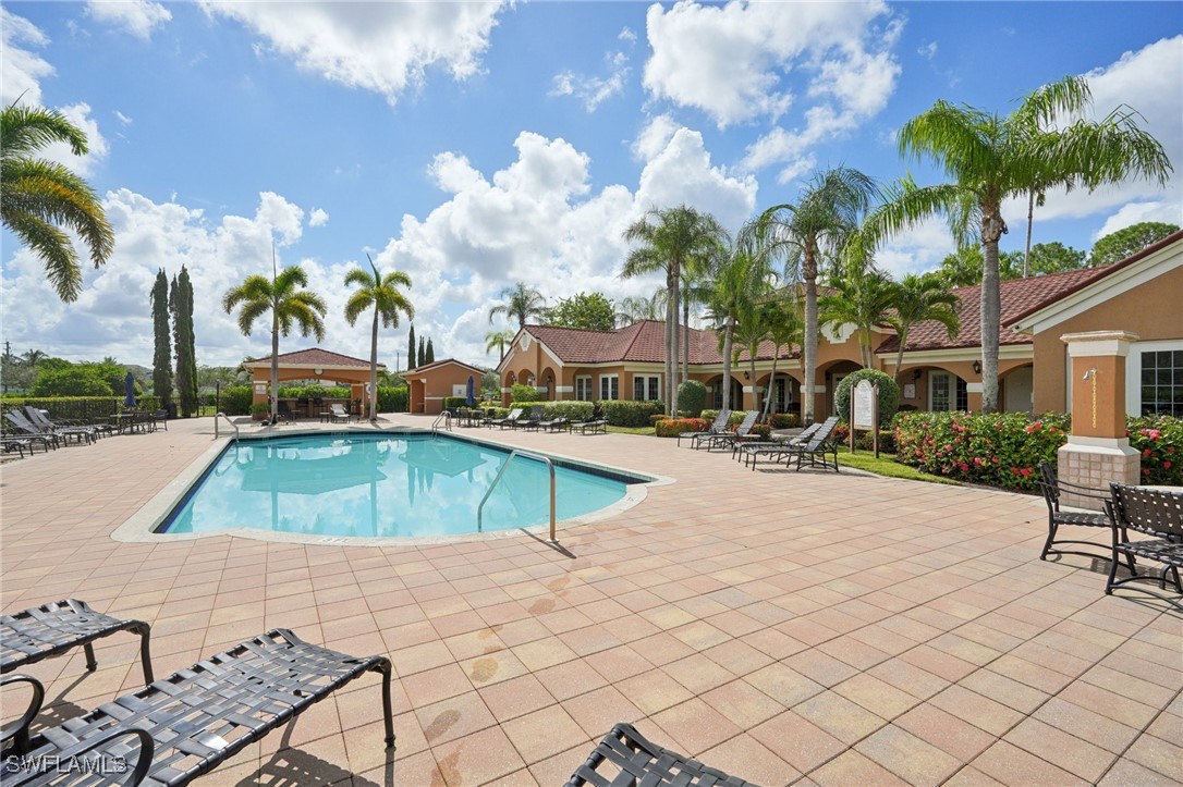 1 Bed Condominium for Sale in Napoli, FL — photo 26