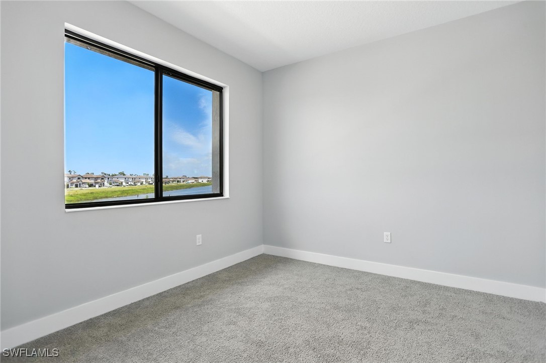 3 Bed SingleFamilyResidence for Sale in Silverwood, FL — photo 26
