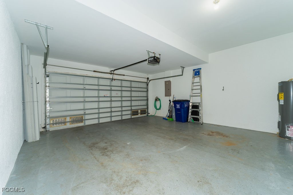 3 Bed Townhouse for Sale in Lakewood Village, photo 26