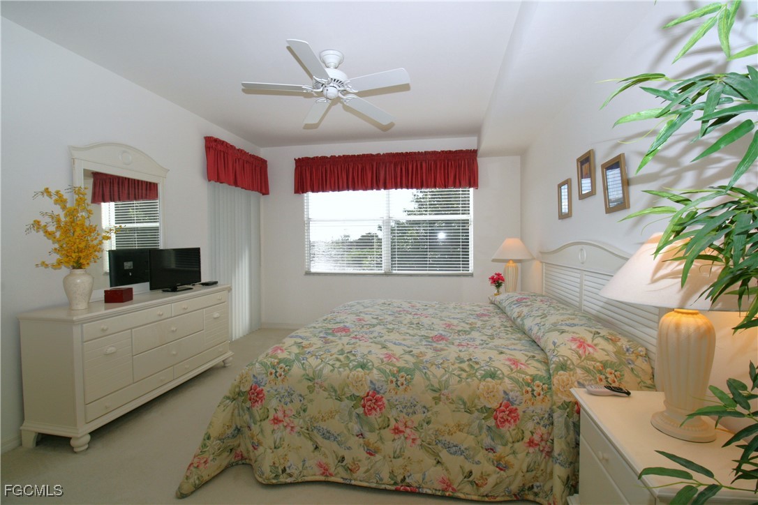 2 Bed Condominium for Sale in Fairway Villas, FL, $190,000 — photo 26