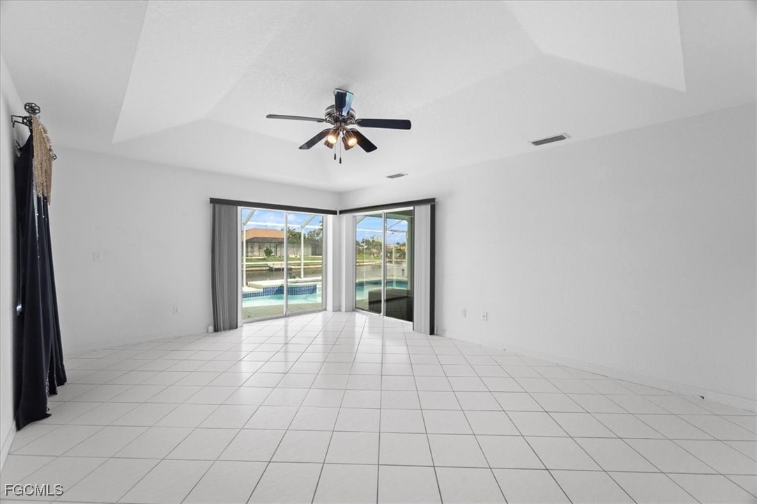 3 Bed Pool Home for Sale in Cape Coral, photo 26