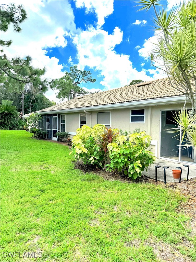 2 Bed Attached for Sale in Naples, photo 26