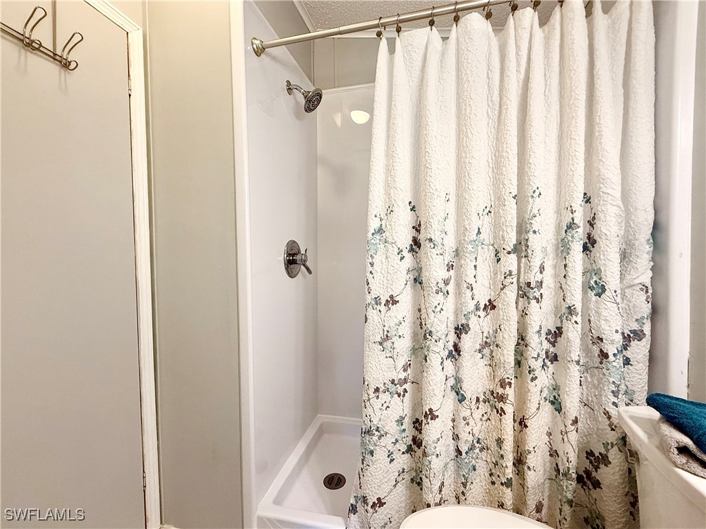 2 Bed ManufacturedHome for Sale in Naples, FL, $125,000 — photo 26