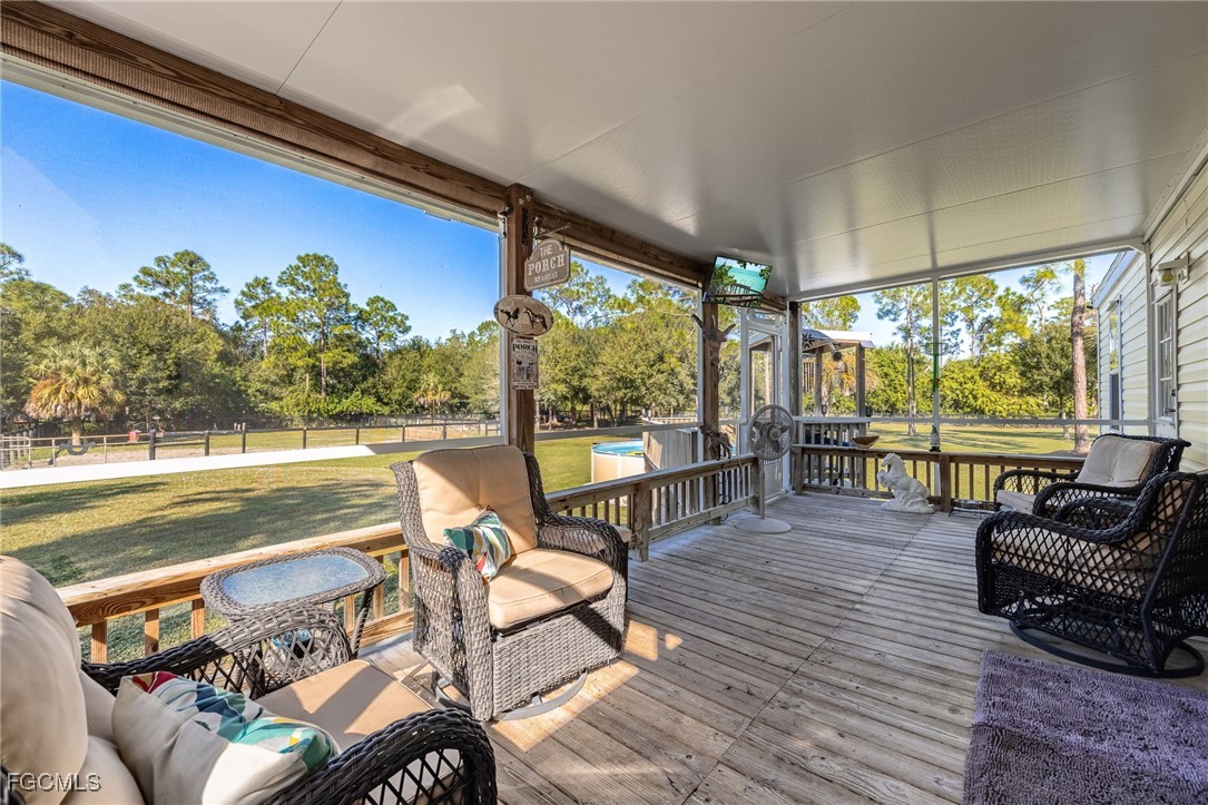 3 Bed Pool Home for Sale in Pioneer Plantation, FL, $399,900 — photo 26