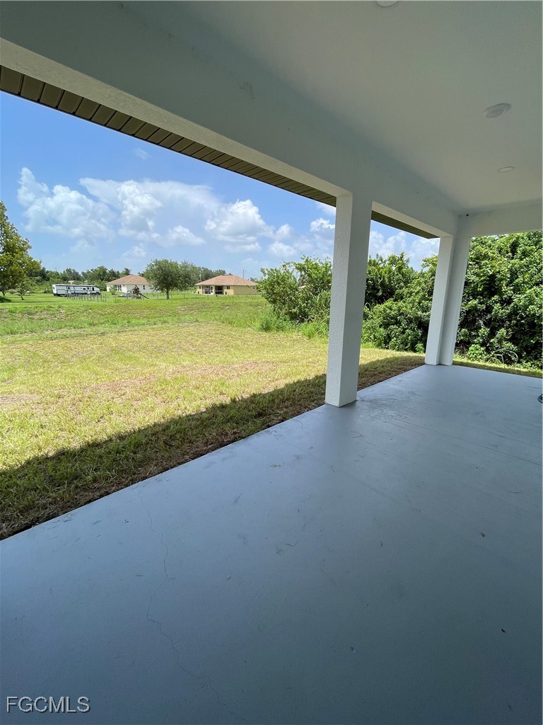 3 Bed SingleFamilyResidence for Sale in Lehigh Acres, photo 26