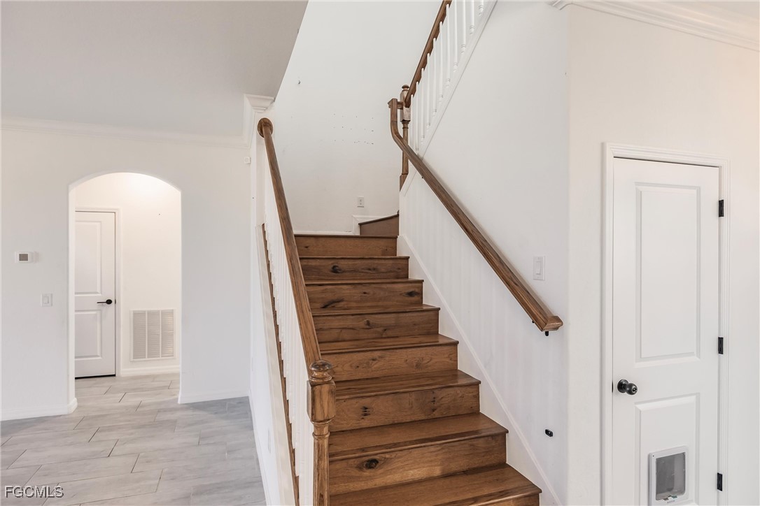 4 Bed SingleFamilyResidence for Sale in Portico, FL — photo 26