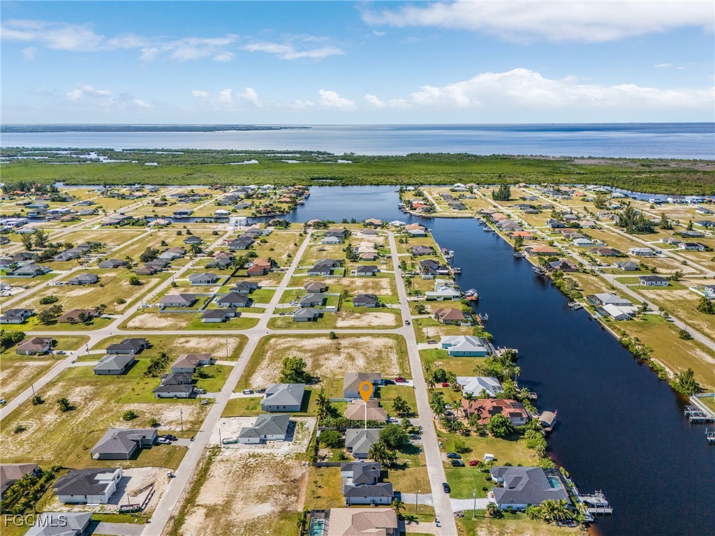 4 Bed SingleFamilyResidence for Sale in Cape Coral, photo 26