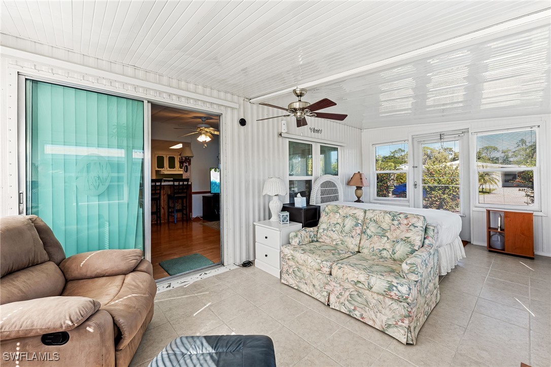 2 Bed ManufacturedHome for Sale in Naples, FL, $159,000 — photo 26