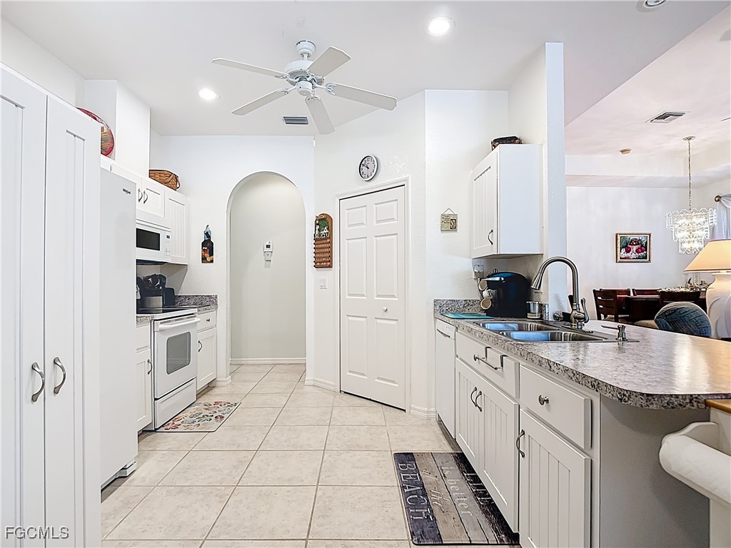 3 Bed Attached for Sale in Lake Pembroke, FL, $275,832 — photo 26