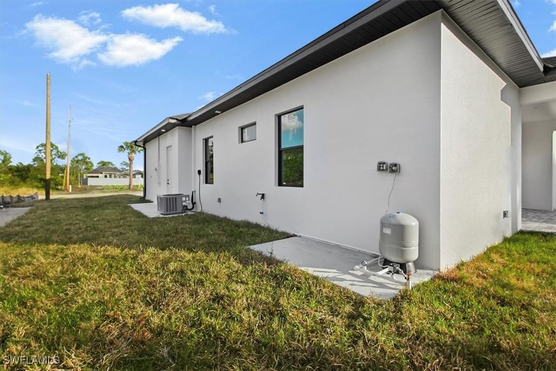 3 Bed SingleFamilyResidence for Sale in Lehigh Acres, FL — photo 26