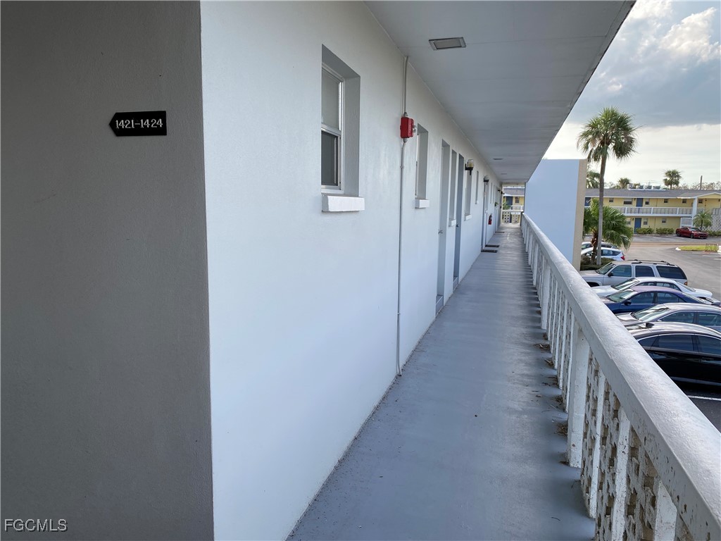 2 Bed Waterfront Home for Sale in Tropic Terrace, photo 26