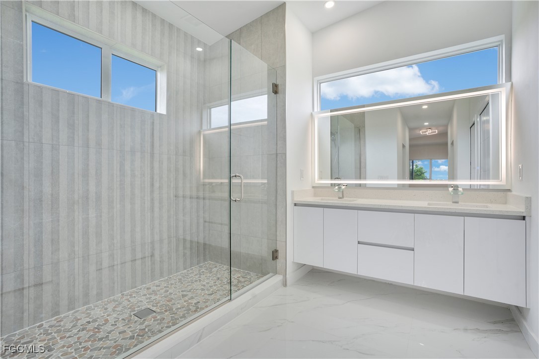 4 Bed Pool Home for Sale in Cape Coral, photo 26