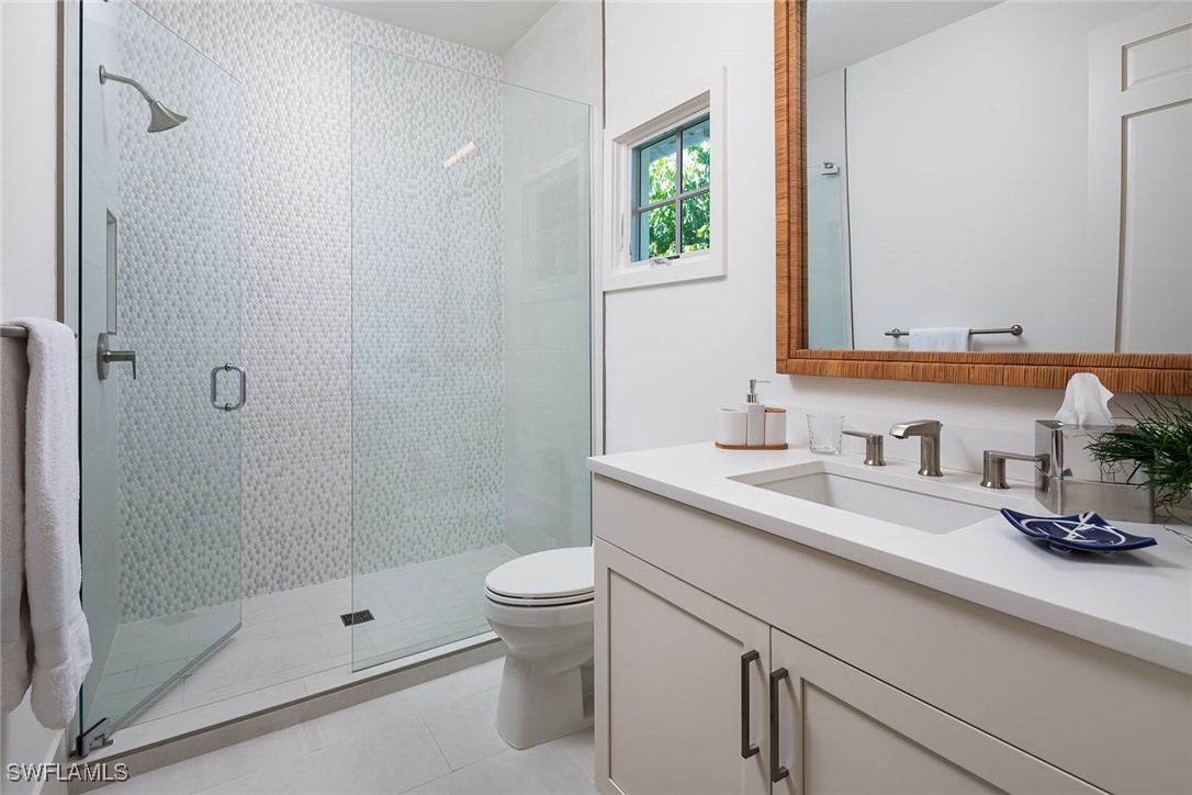 6 Bed Pool Home for Sale in Olde Naples, photo 26