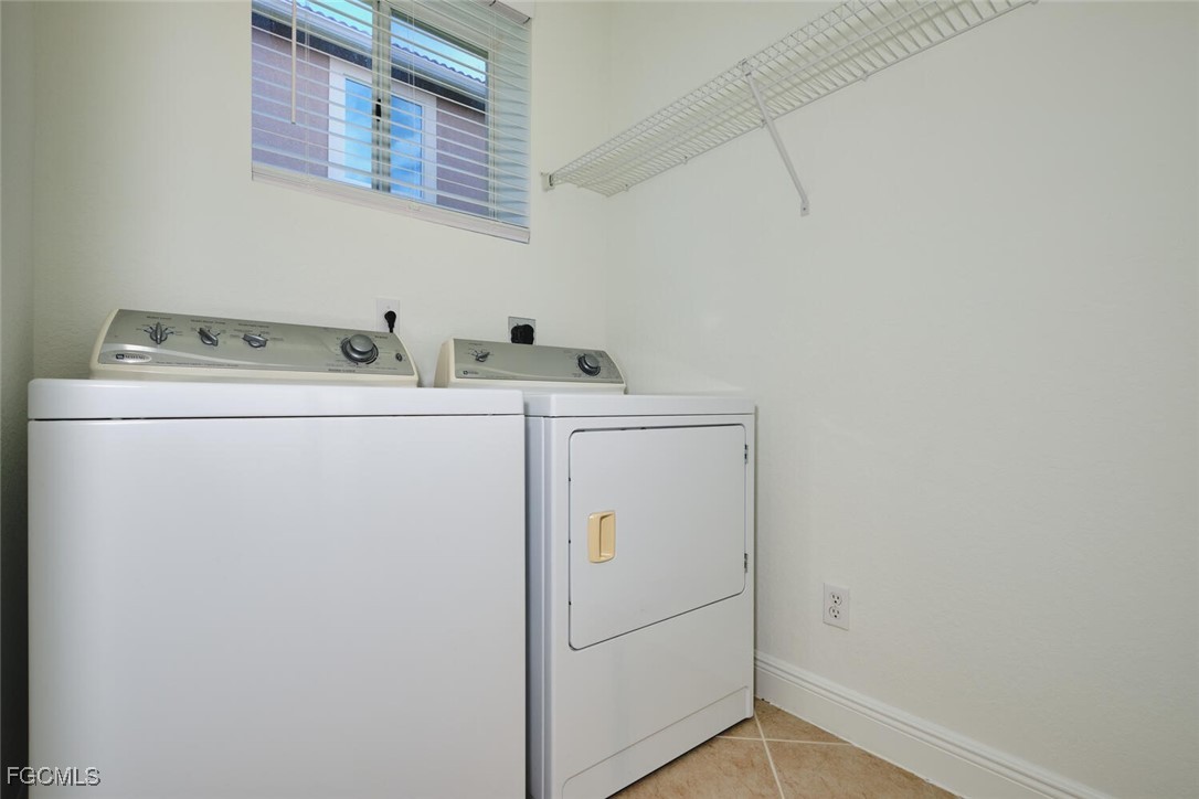 3 Bed Waterfront Home for Sale in Bella Vida, photo 26