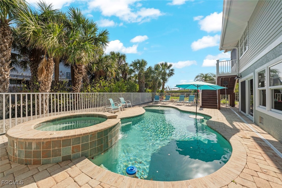 3 Bed Pool Home for Sale in Del Sega, photo 26