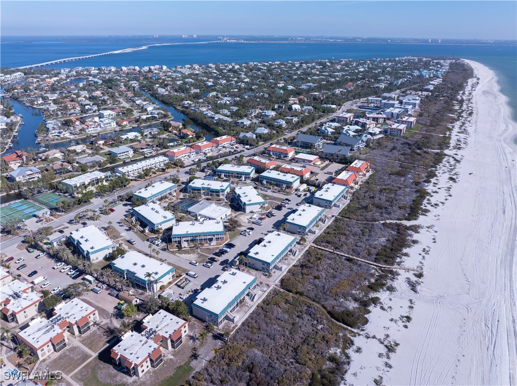 2 Bed Waterfront Home for Sale in Sanibel, photo 26