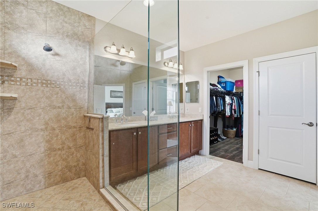 4 Bed SingleFamilyResidence for Sale in Naples, photo 26