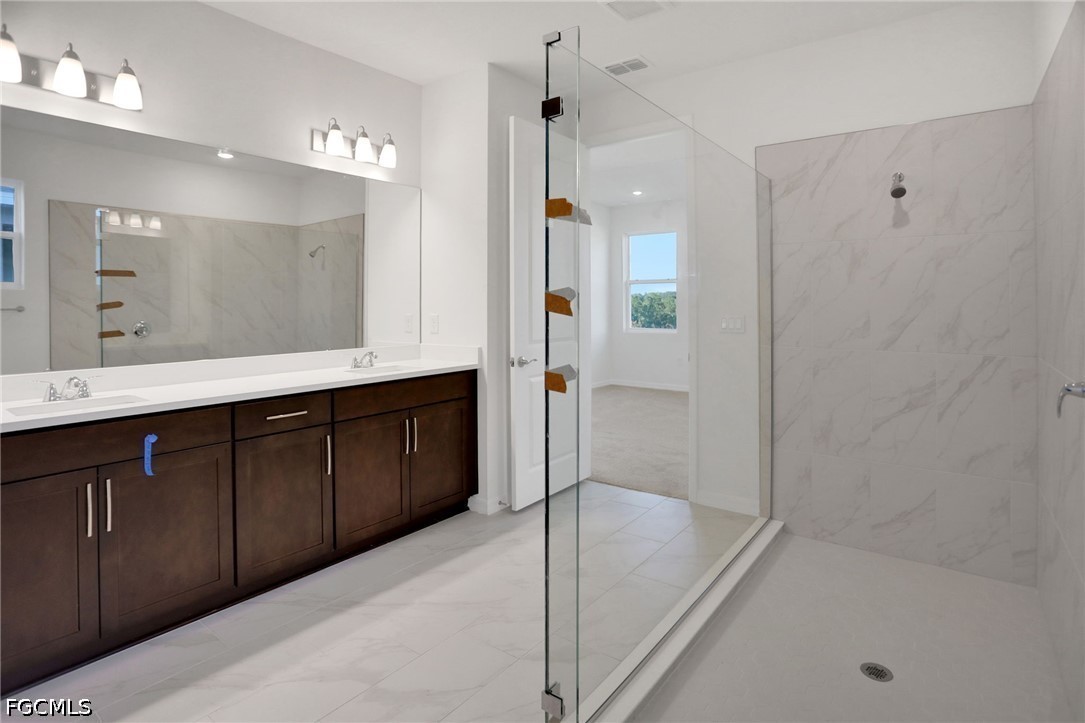 4 Bed SingleFamilyResidence for Sale in Turnleaf, photo 26