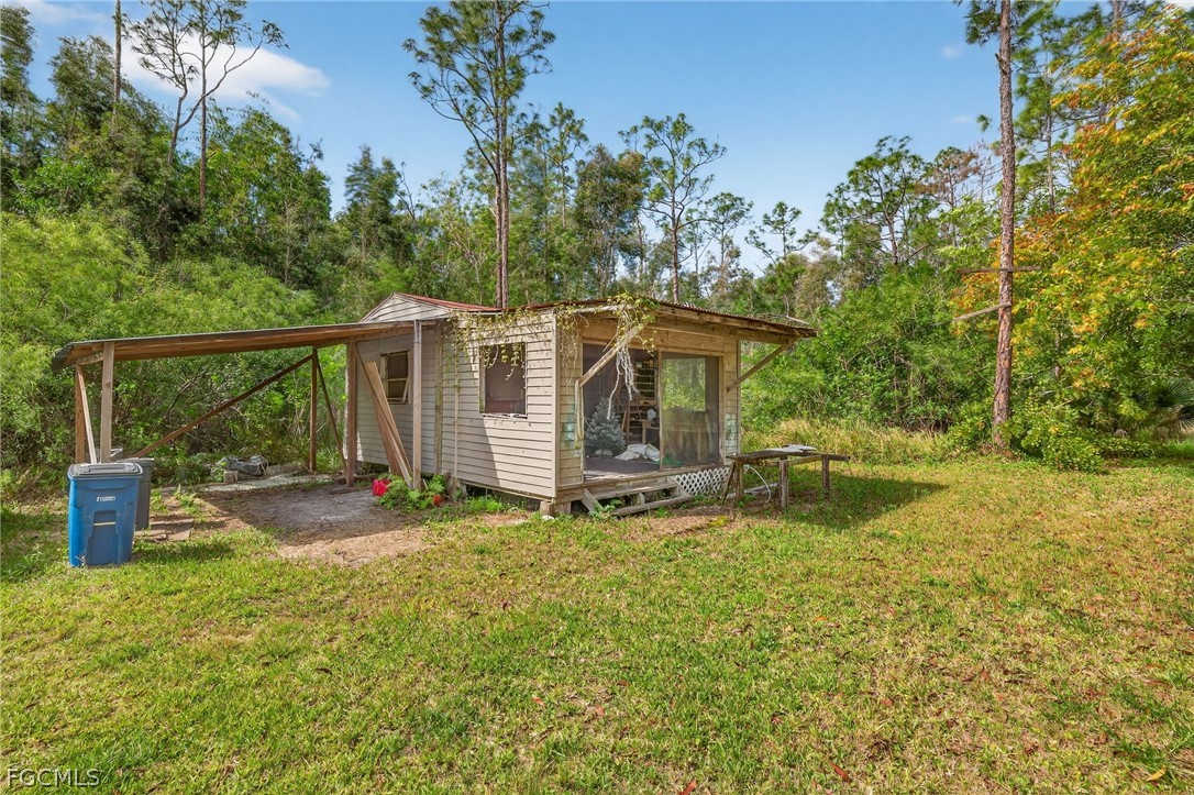 2 Bed SingleFamilyResidence for Sale in Fort Myers, FL — photo 26