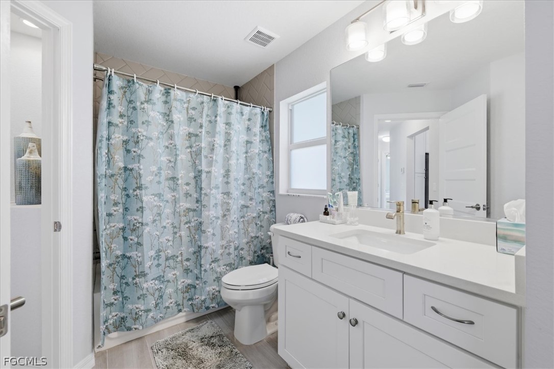 3 Bed Pool Home for Sale in Rotonda Sands, photo 26