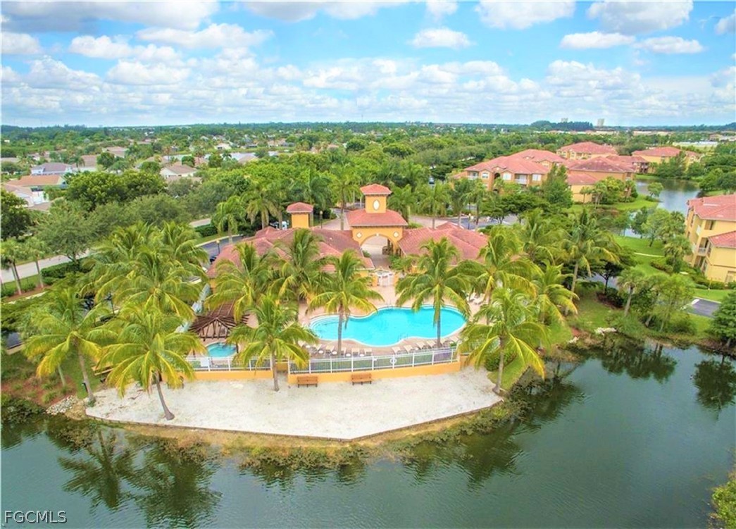 2 Bed Waterfront Home for Sale in Fort Myers, photo 26