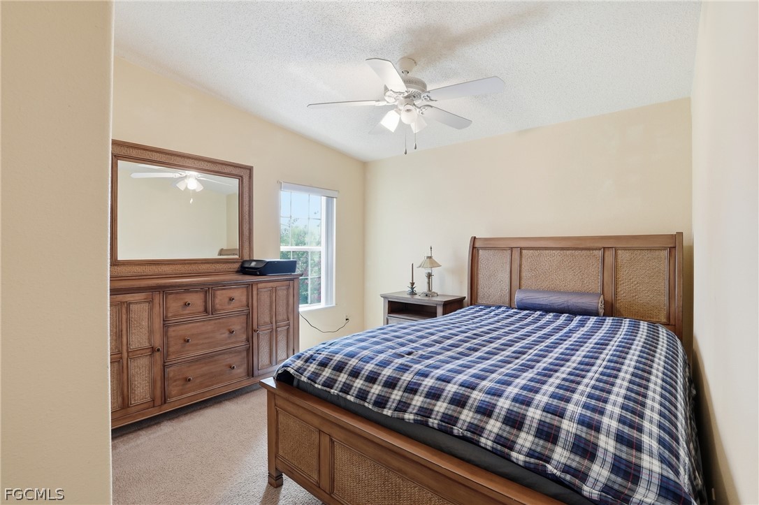 3 Bed ManufacturedHome for Sale in Riverwood, FL, $200,000 — photo 26