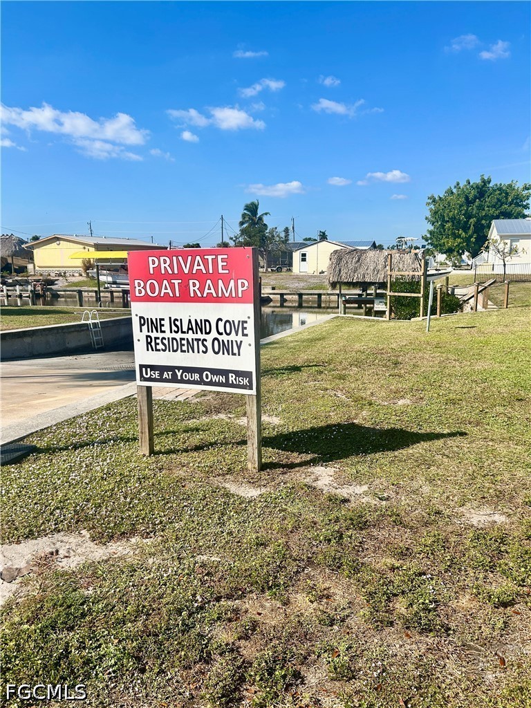 2 Bed ManufacturedHome for Sale in Pine Island Cove, photo 26