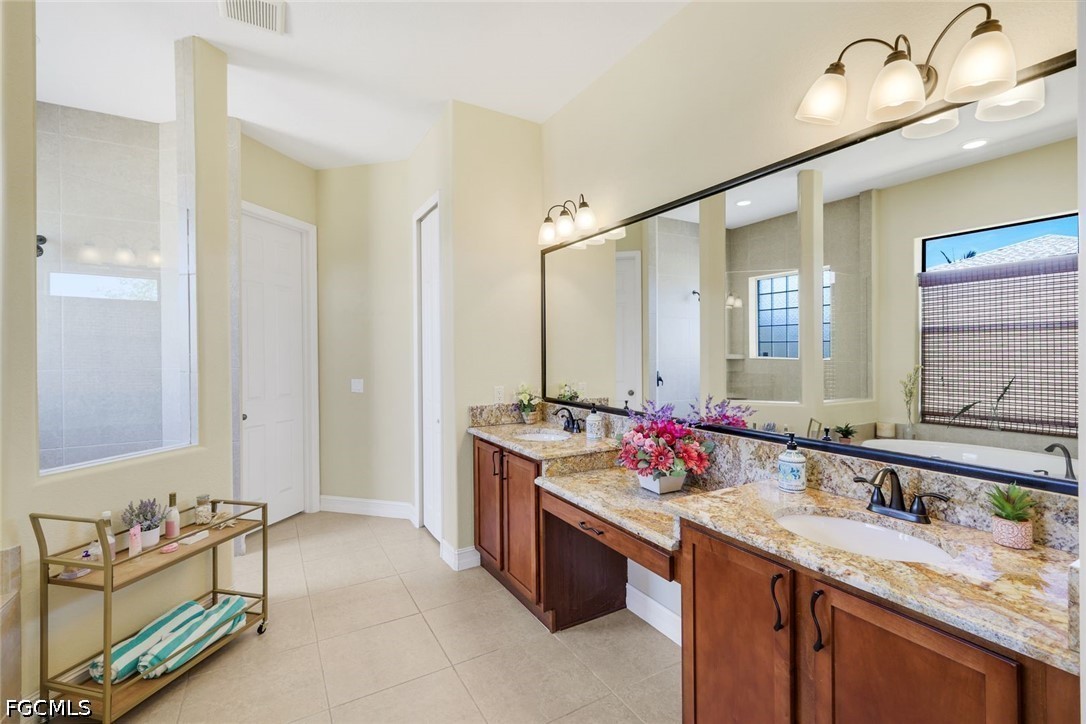 5 Bed Pool Home for Sale in Cape Coral, photo 26