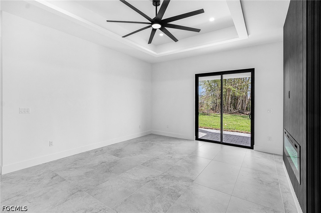 3 Bed SingleFamilyResidence for Sale in Lehigh Acres, photo 26